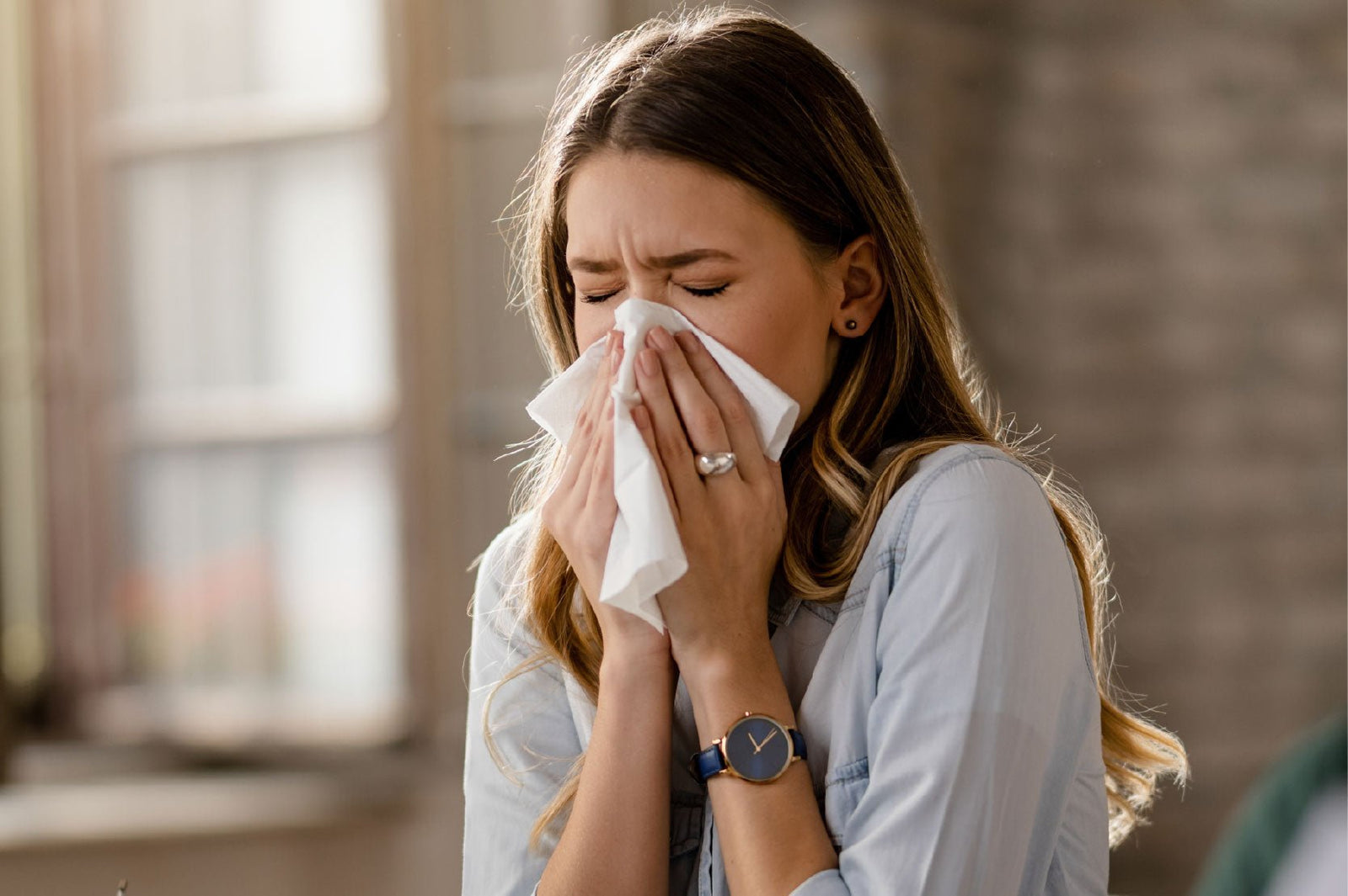 ¿Por qué tu nariz se vuelve loca en primavera? - Hi Vitamins