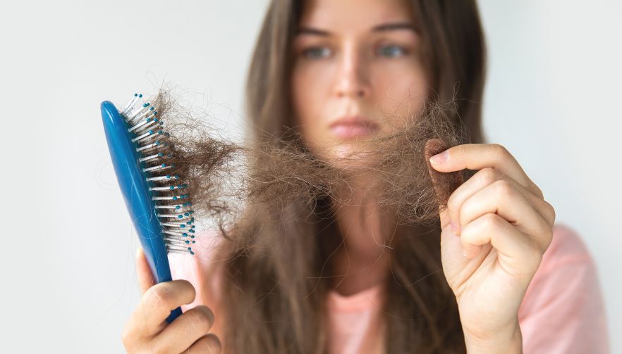 ¡Descubre las mejores vitaminas para combatir la pérdida de cabello después de una cirugía de manga gástrica! - Hi Vitamins